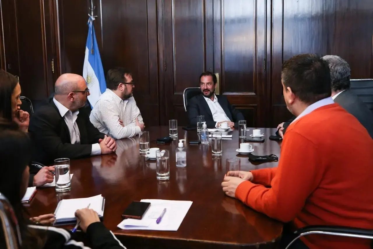 Reunión con Ariel Sujarchuk, Secretario de Economía del Conocimiento