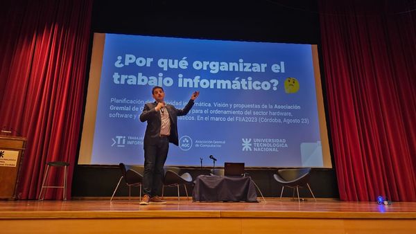 Participamos del Foro Internacional de IA