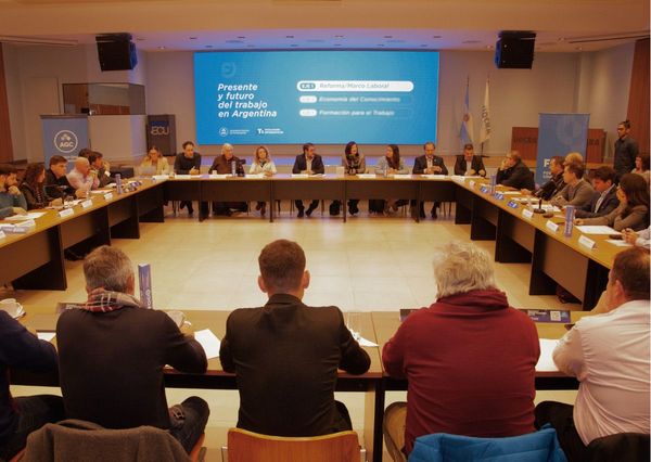 Aumento del 6% para los salarios informáticos bajo convenio de la AGC